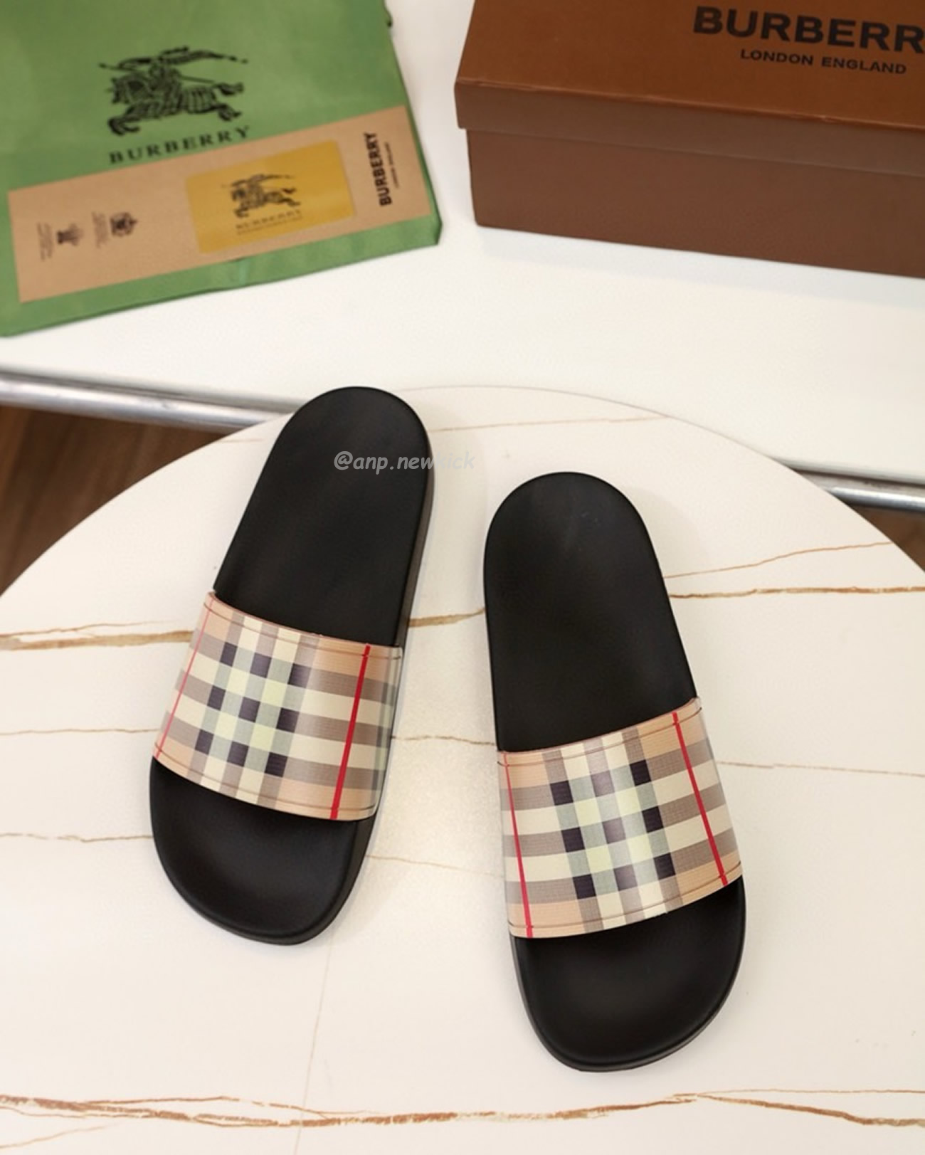 Burberry Vintage Check Slides Beige (2) - newkick.org